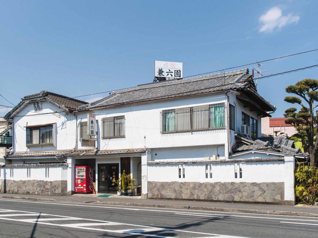 旅館　兼六園 延岡市 エクステリア 写真